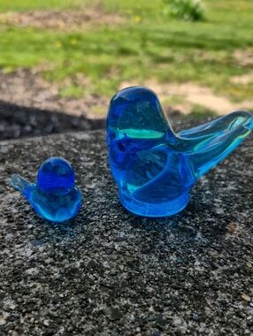 Ron Ray Handblown Blue Glass Bird Figurine